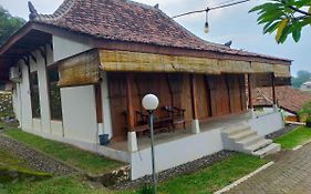 Joglo Kumpul Resort